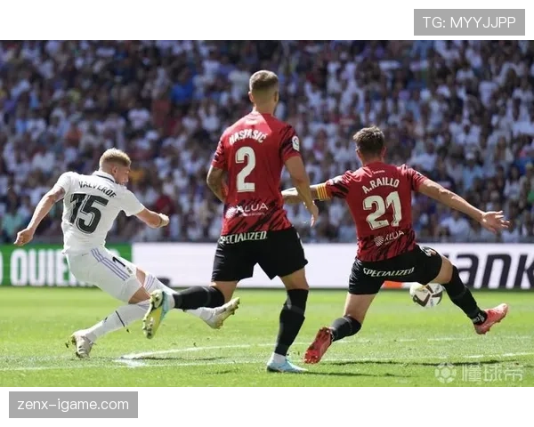 巴尔韦德携手皇马新赛季状态回暖，表现值得期待