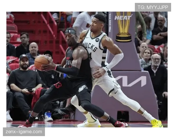 米德尔顿挡拆助攻提升球队效率 拉开与联盟同级得分手差距